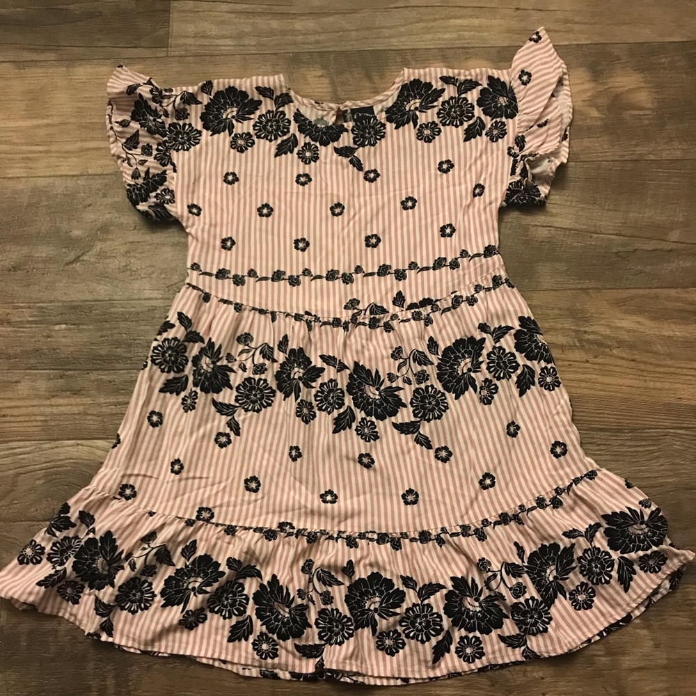 🎉PRICE DROP🎉Art Class casual dress pink